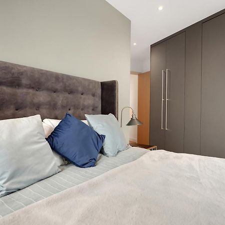 Modern And Spacious Penthouse Apartment In Putney With Free Parking Londýn Exteriér fotografie
