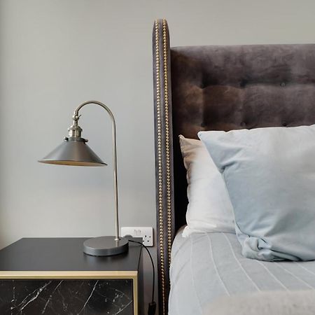 Modern And Spacious Penthouse Apartment In Putney With Free Parking Londýn Exteriér fotografie
